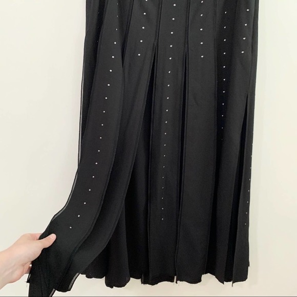 NWT GUESS Black Studded Lita Flyaway Midi Skirt - Picture 4 of 10